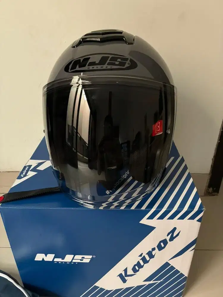 Helm NJS Kairoz Abu
