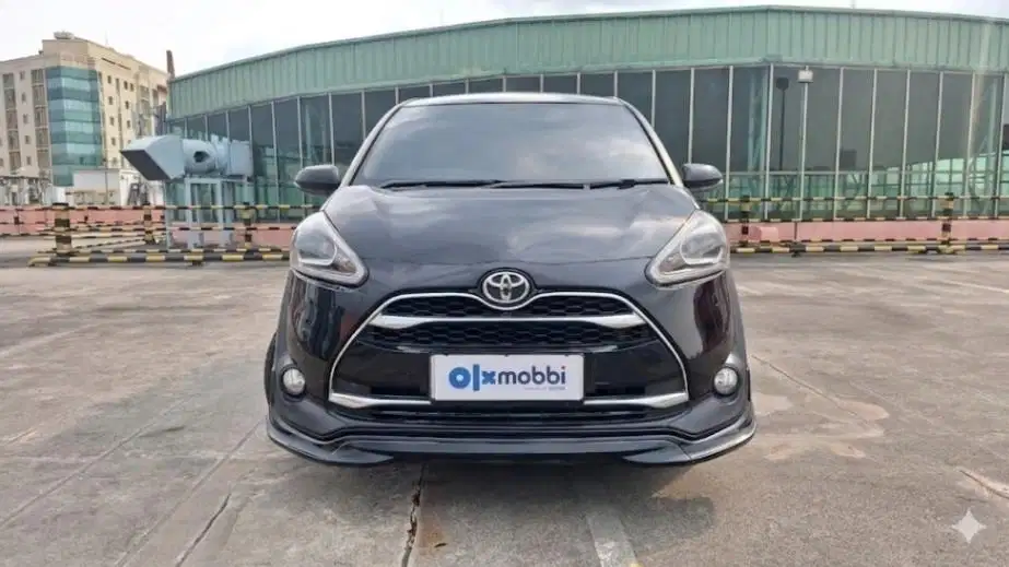 KM Rendah - Toyota Sienta 1.5 Q Bensin-AT 2017