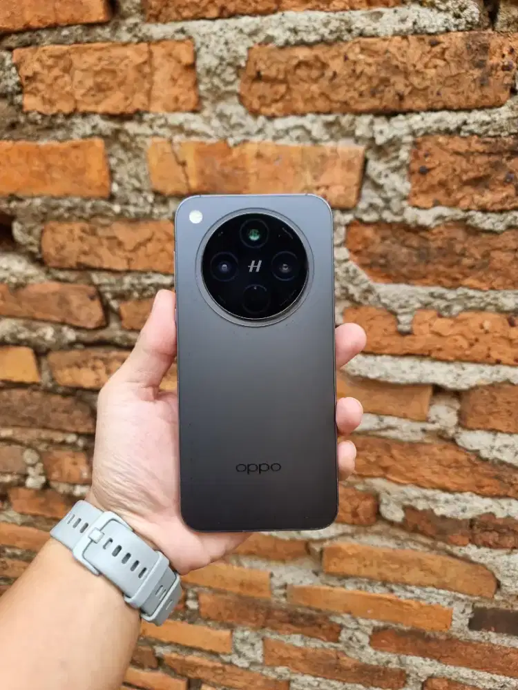 Oppo Find X8 5G 12/256 Resmi Indonesia Normal