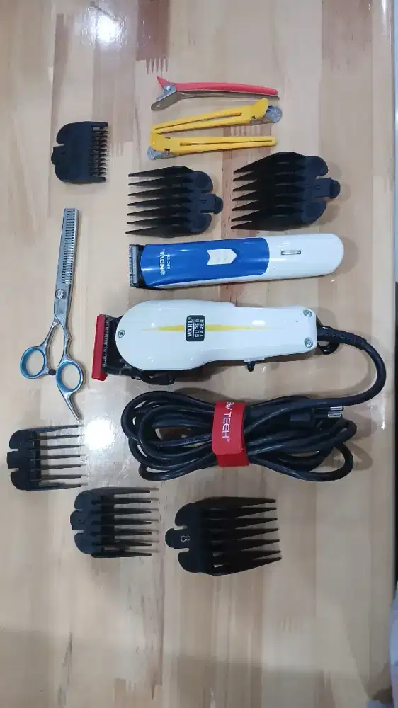 Mesin cukur rambut profesional berkabel