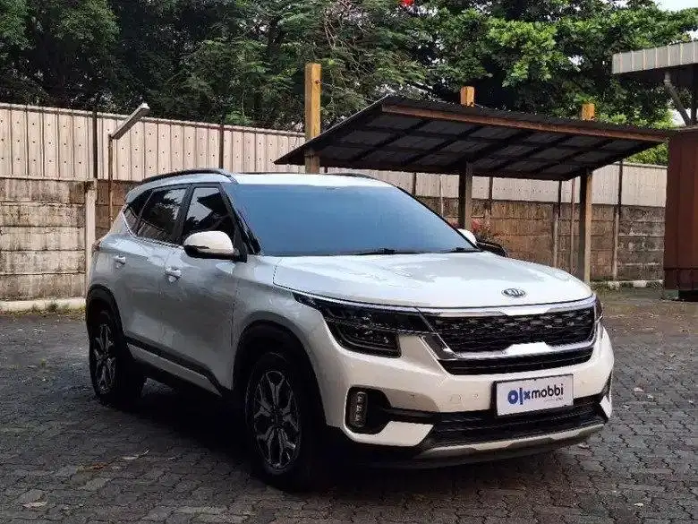 DP RENDAH - Kia Seltos 1.4 EX Plus Bensin-AT 2021