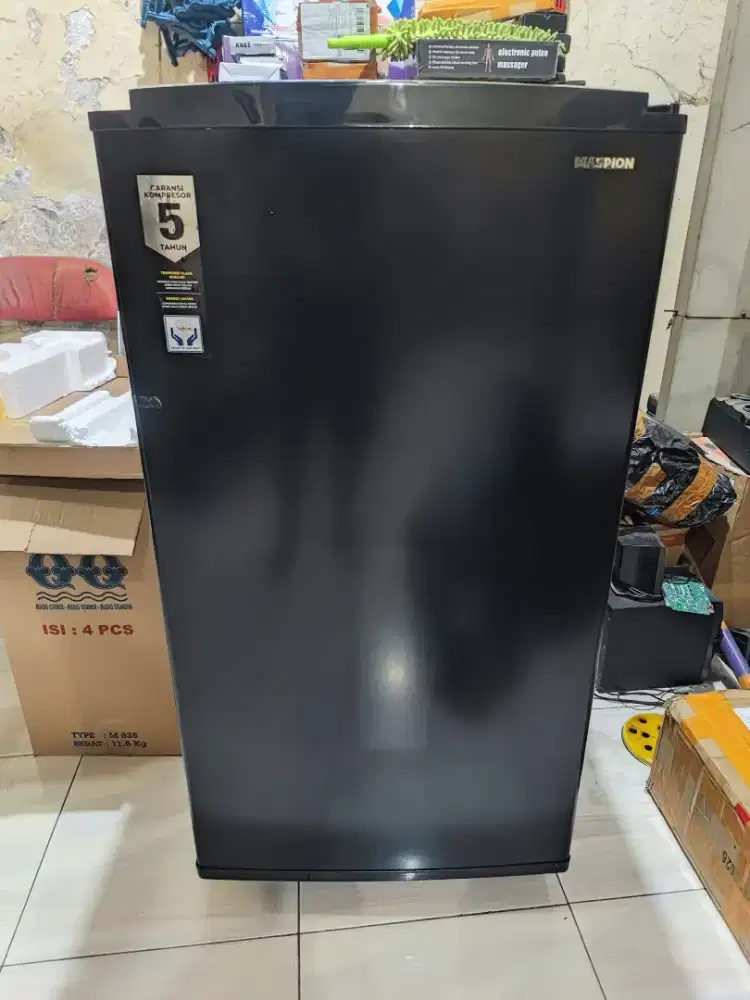 Kulkas Maspion 1 pintu baru