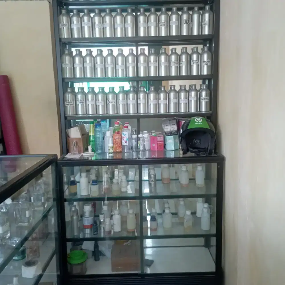 Etalase display 7 susun