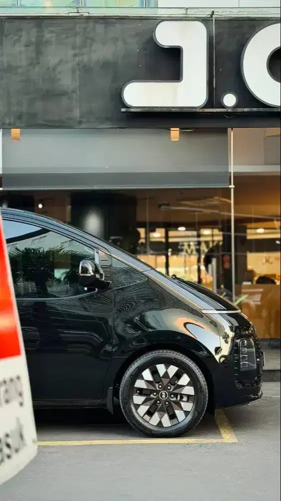 Hyundai Staria 2.2 Signature 7 Solar AT Matic 2022