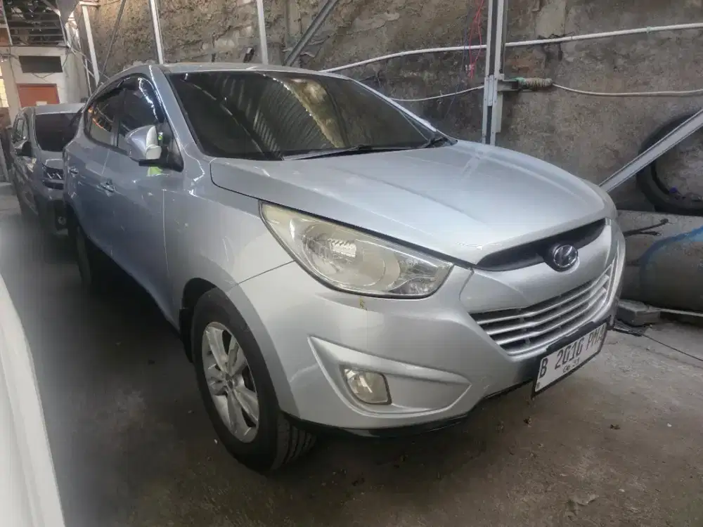 HYUNDAI TUCSON GLS AT 2011