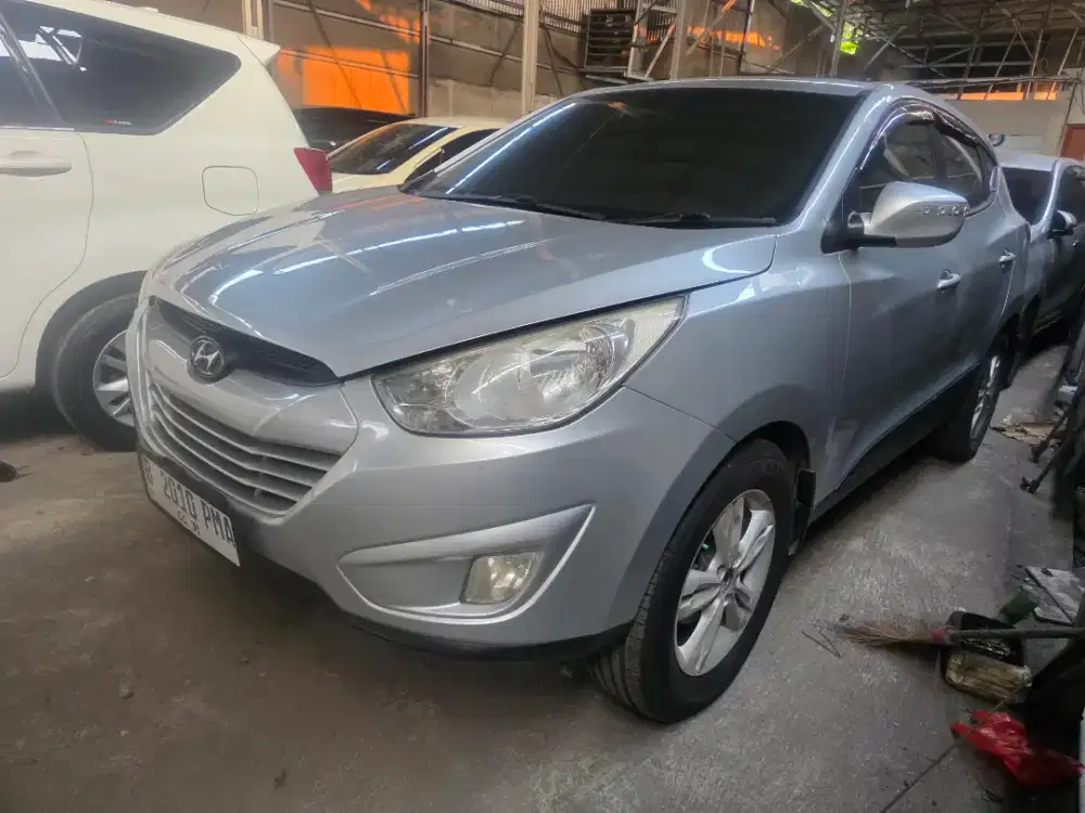 HYUNDAI TUCSON GLS AT 2011