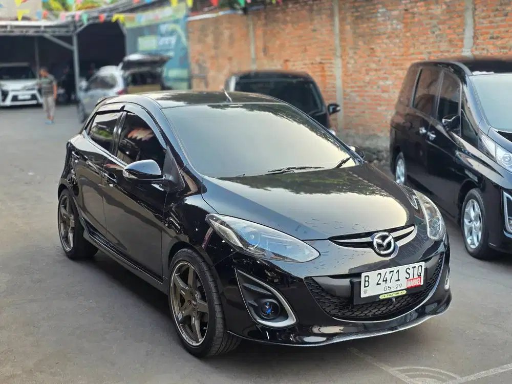 Mazda 2 RZ Matic 2013 Dp 5 Juta Promo