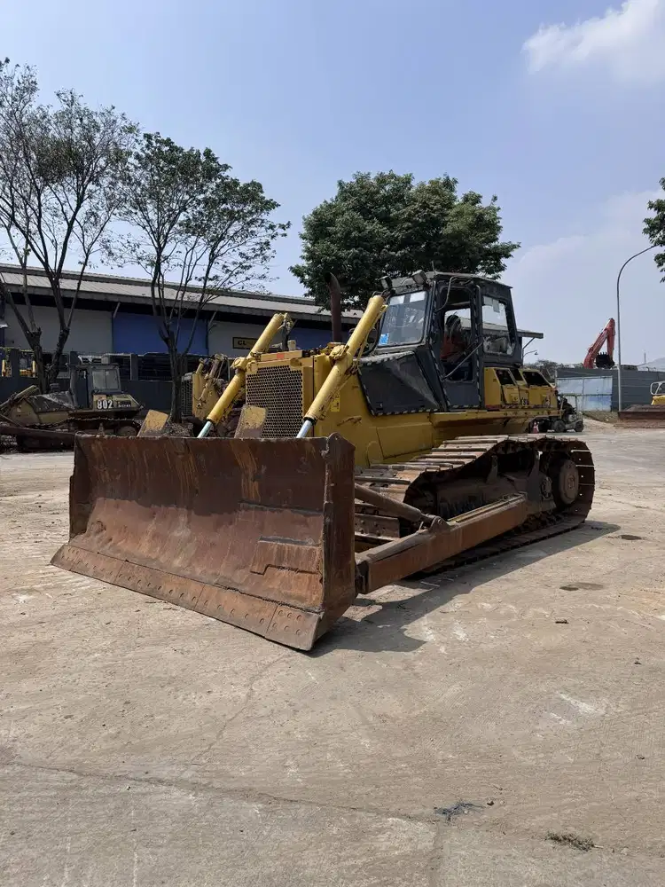 Dozer Komatsu D85ESS-2A Tahun 2019
