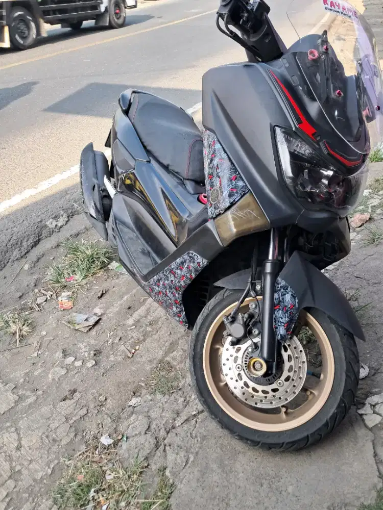 Yamaha NMAX 2019