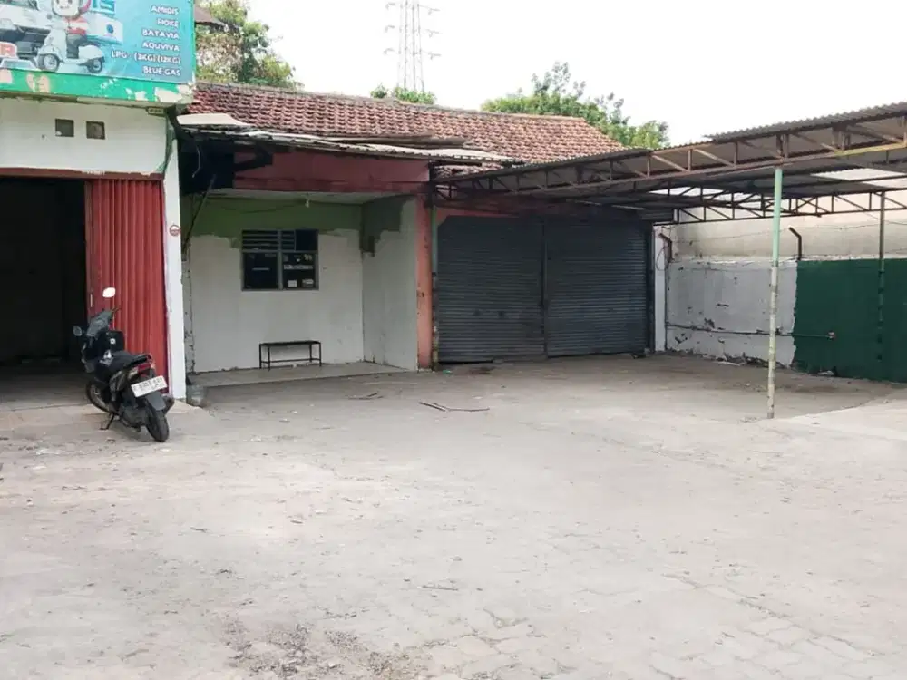 Disewakan Lahan dan Bangunan Cocok Untuk Usaha dan Carwash di Jatibening Bekasi
