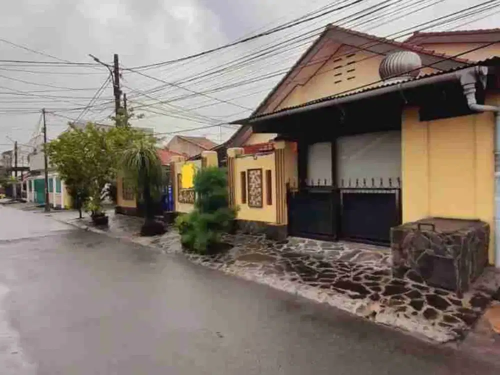 Dijual Rumah Hoek Citra 1 luas 15 x 15 m2 lb 108 m2 ada 4+1 kt 3 km Shm hadap selatan, timur, Ayo survei, nego!!