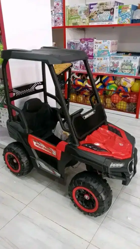 Promo Mobil Aki Jeep Roadracer beratap, remote n manual,garansi mesin