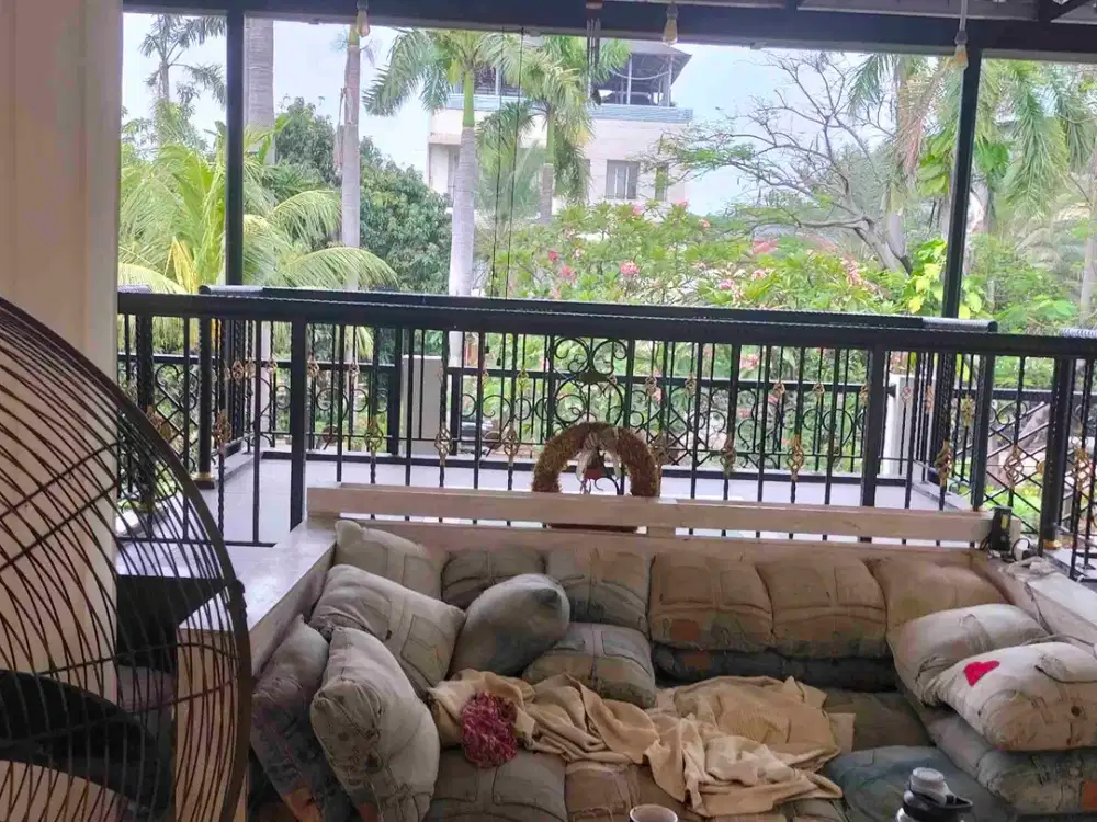 DIJUAL CEPAT RUMAH SIAP HUNI KELAPA GADING BAGUS LUAS 3 1/2 LANTAI LUAS BAGUS MURAH INVESTASI MENGUNTUNGKAN BISA UTK KOST