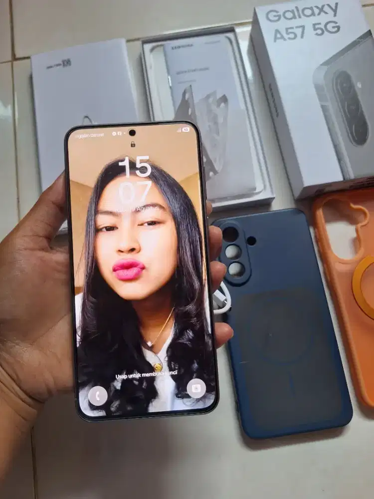Samsung A57 8 / 256