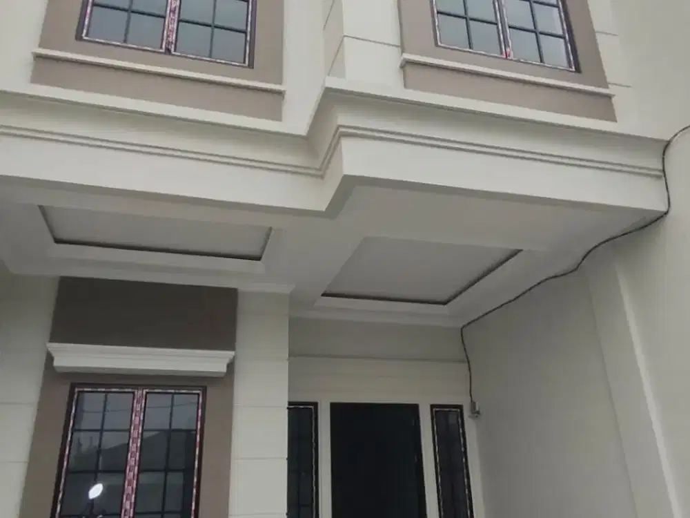 Rumah 2 lantai di lokasi strategis Medan Denai
