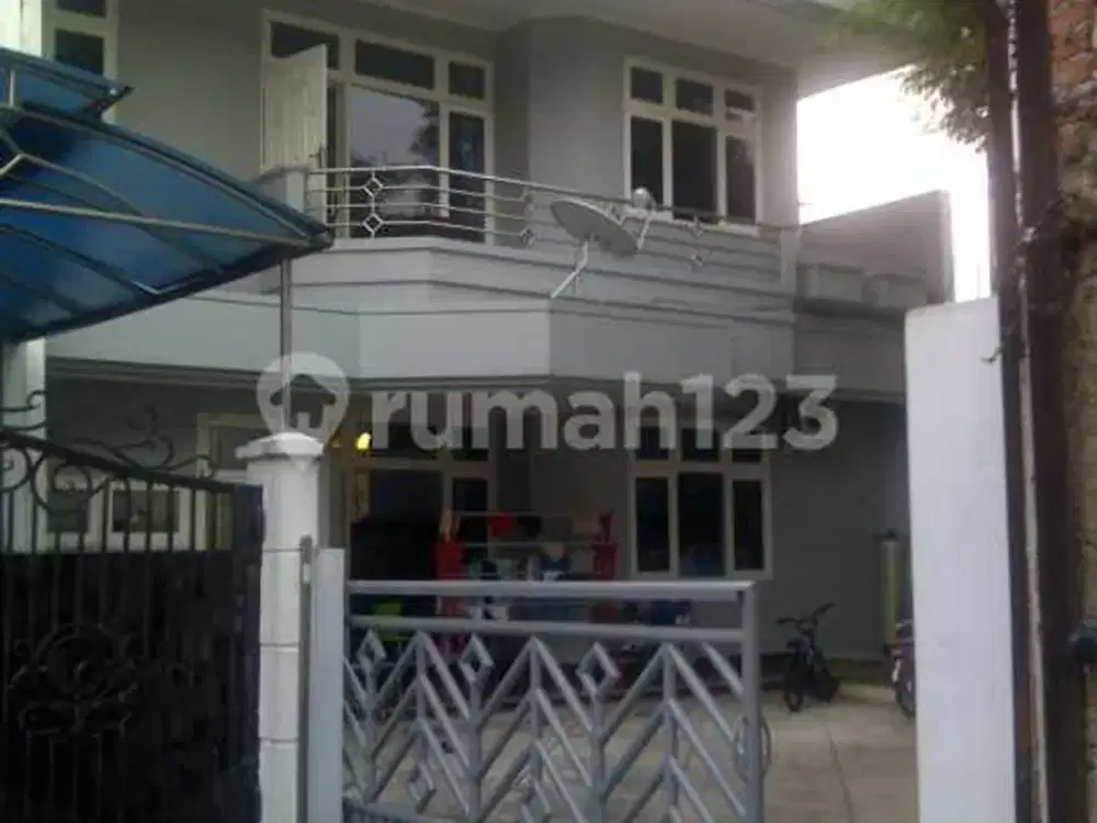 Rumah Bagus Siap Huni Di Meruya, Karang Tengah, Jakarta Barat