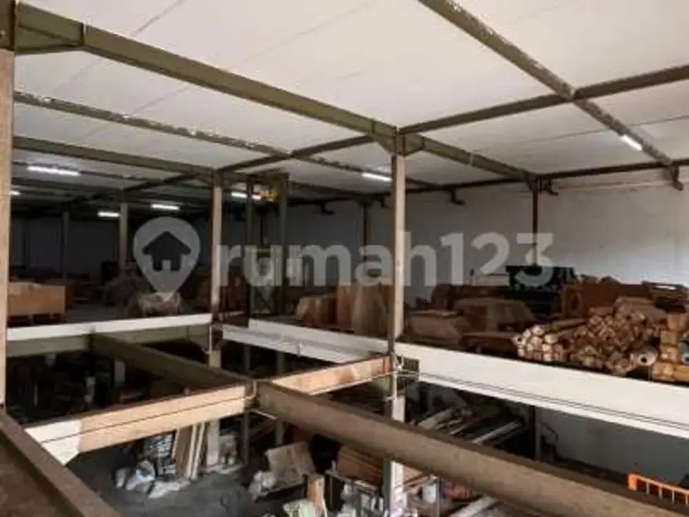 Gudang Siap Pakai di Joglo, Jakarta Barat