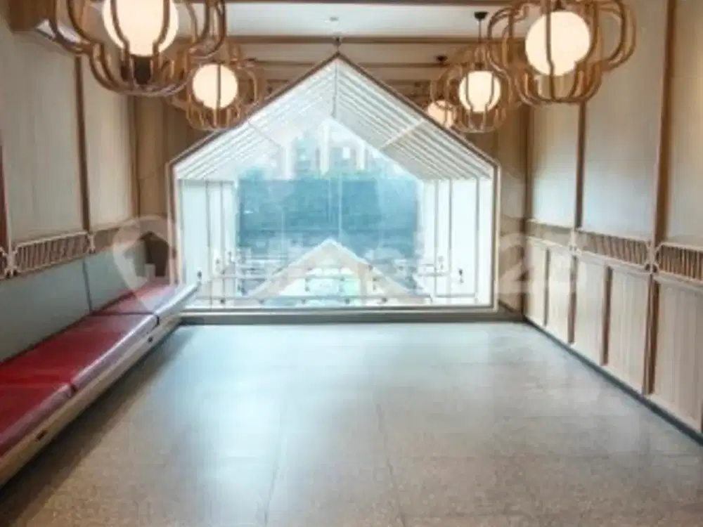 Ruko dengan Interior Mewah Ala Resto Jepang di Pik 2