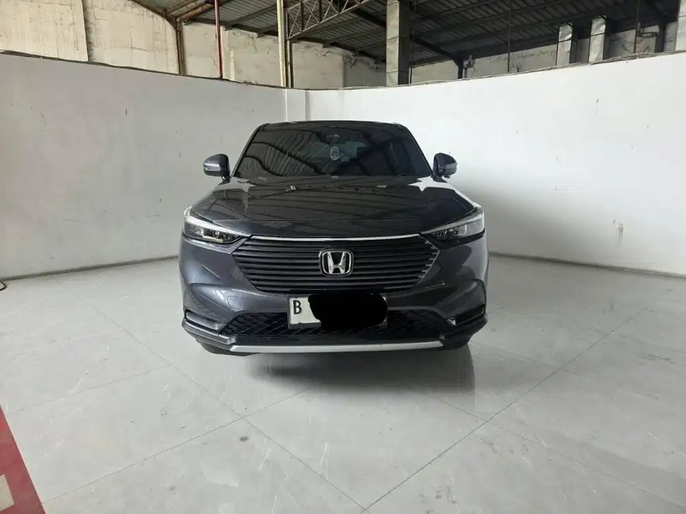 low km 26rban Honda HRV SE AT ( Matic ) 2023 Abu2 Tua plat genap Mulus