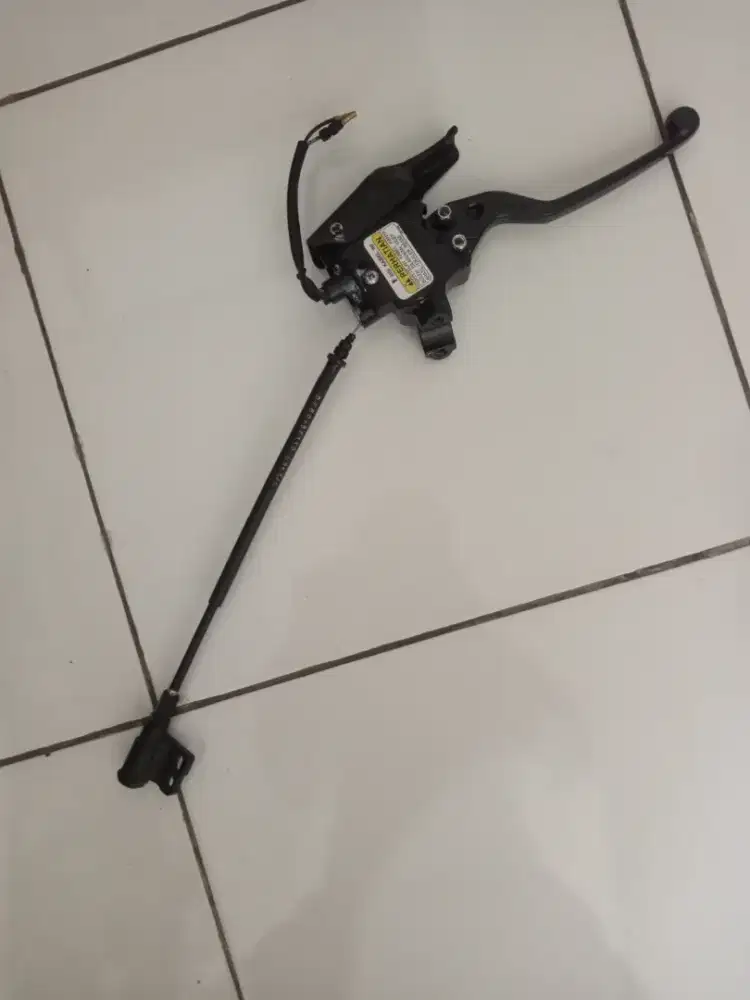 Handle rem vario belakang