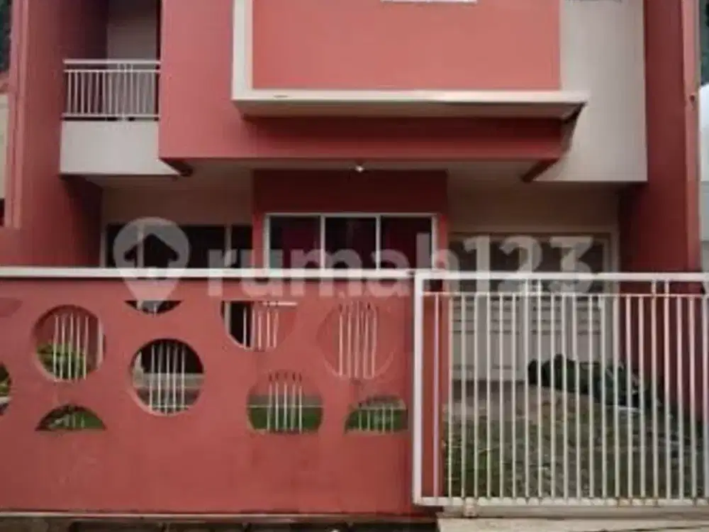 Rumah Bagus di Sunrise Garden, Jakarta Barat
