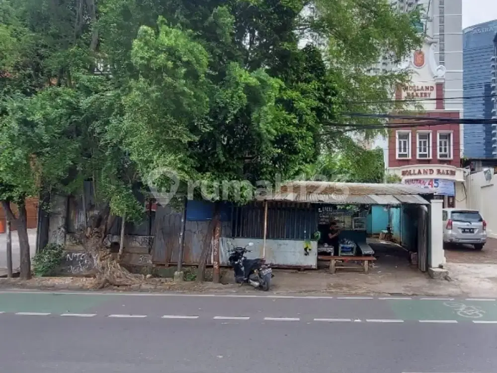 Tanah strategis pinggir jalan di Jl. KH. Mas Mansyur, Jakarta Pusat
