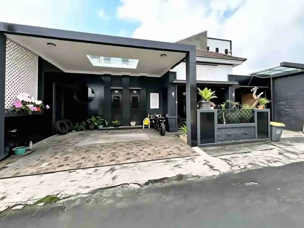Rumah Ngesrep Barat Srondol Kulon Semarang