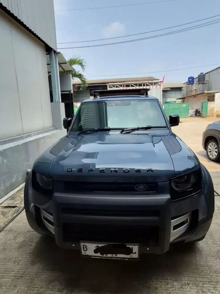 Defender Def 110 2.0L SE Bensin