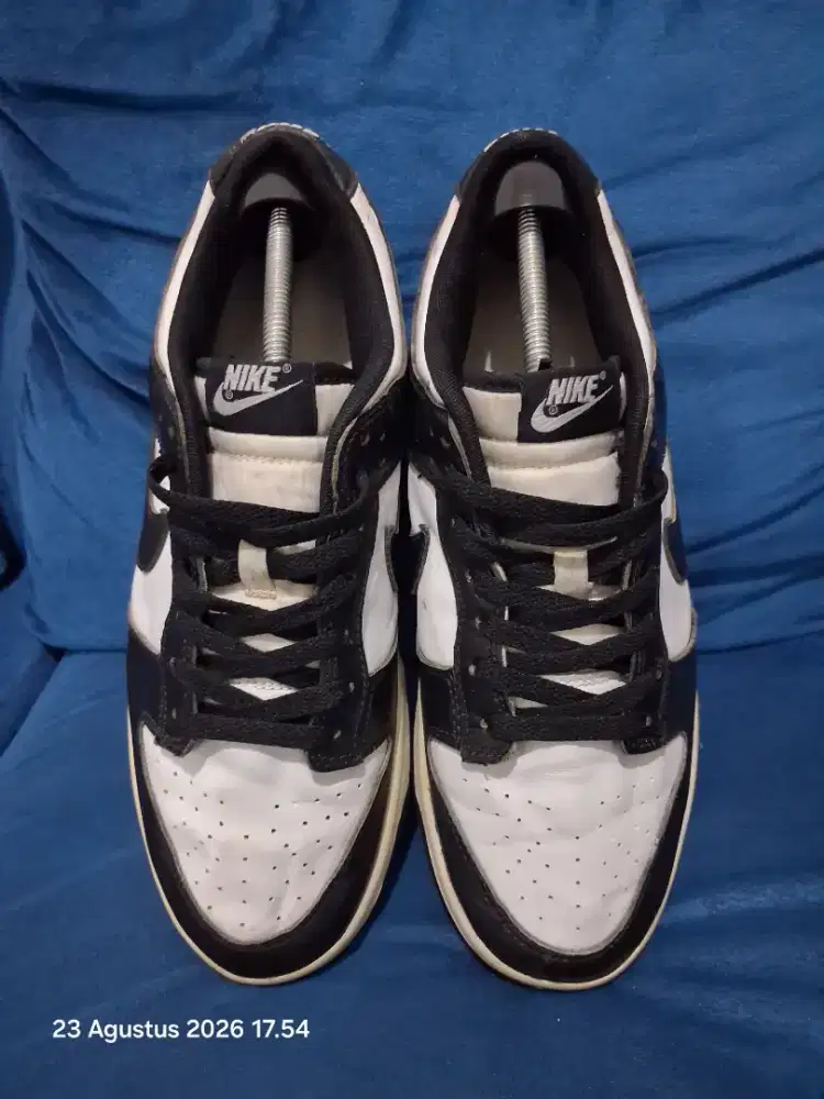 Original SB Dunk Low Panda
Size 43 Insole 27,5cm