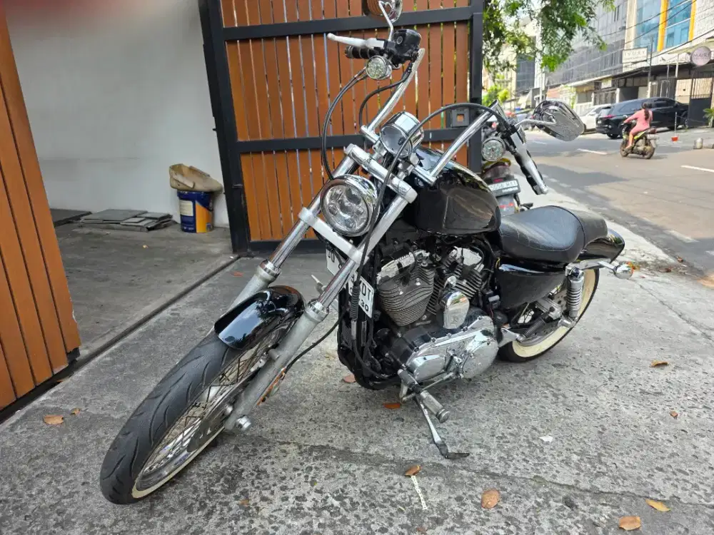 Harley davidson 1200XL full paper