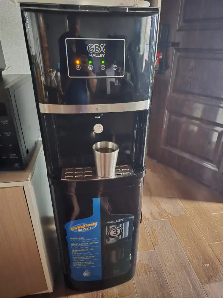 Dispenser Gea seharga kulkan tapi jual murah