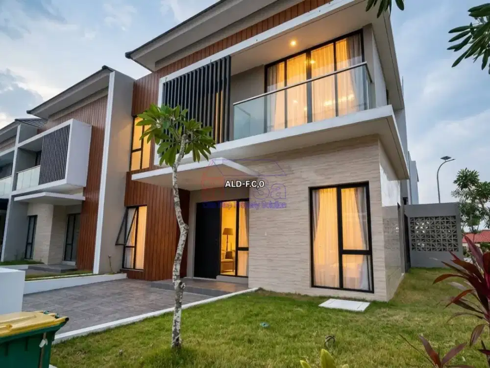 Rumah Hook di Batam Centre — Luxe Hills Citraland Megah