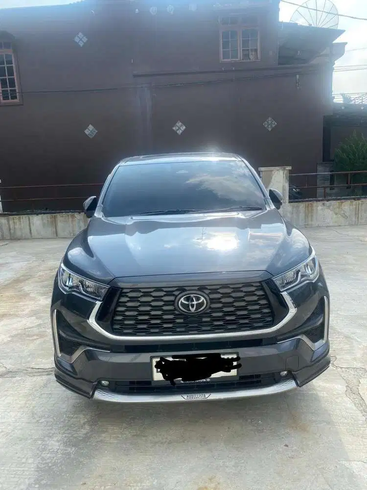 Toyota Kijang Innova 2023 Bensin