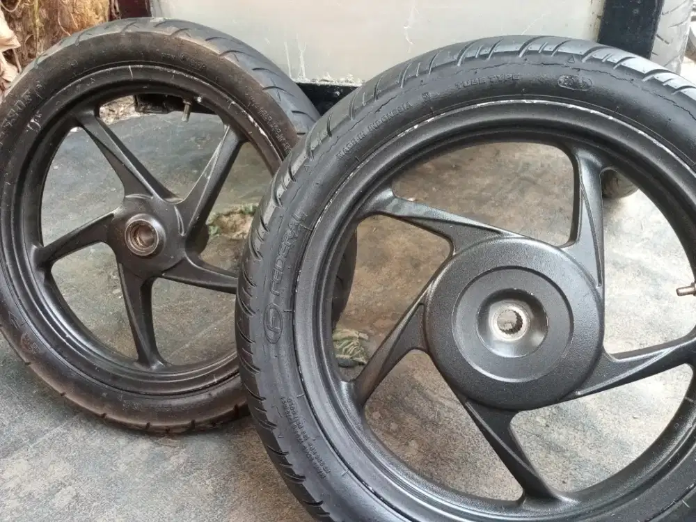 Di jual pelek secen