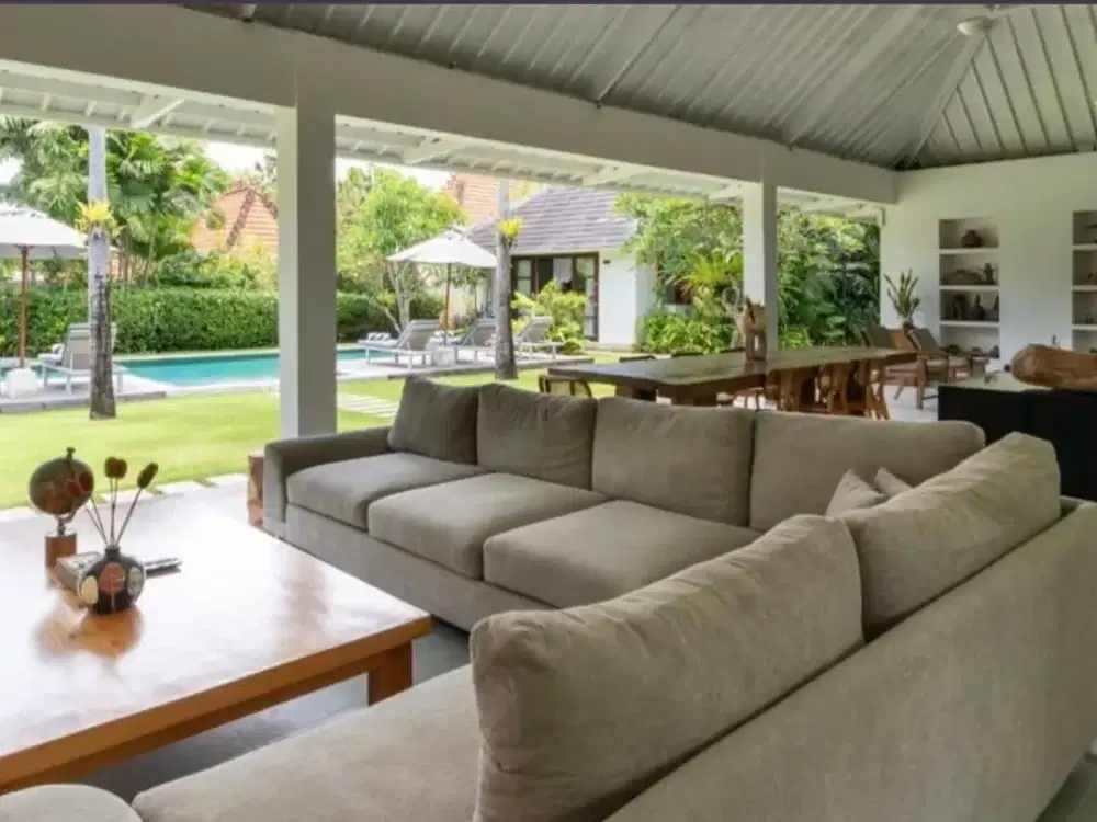 Ultra-Luxury 5-Star Villa in Prime Berawa, Canggu
