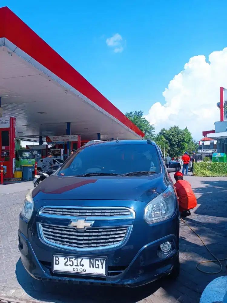 Chevrolet Spin 2013 - MPV Keluarga, Nyaman & Terawat