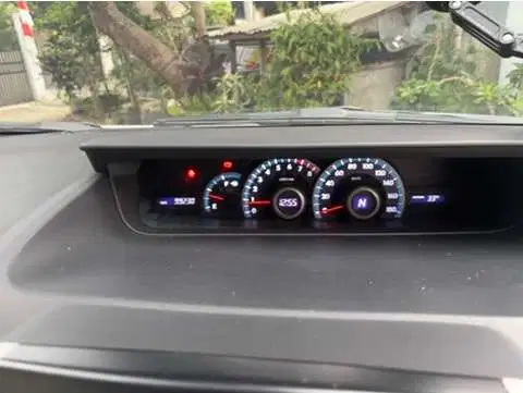 Toyota Nav1 2015 Bensin
