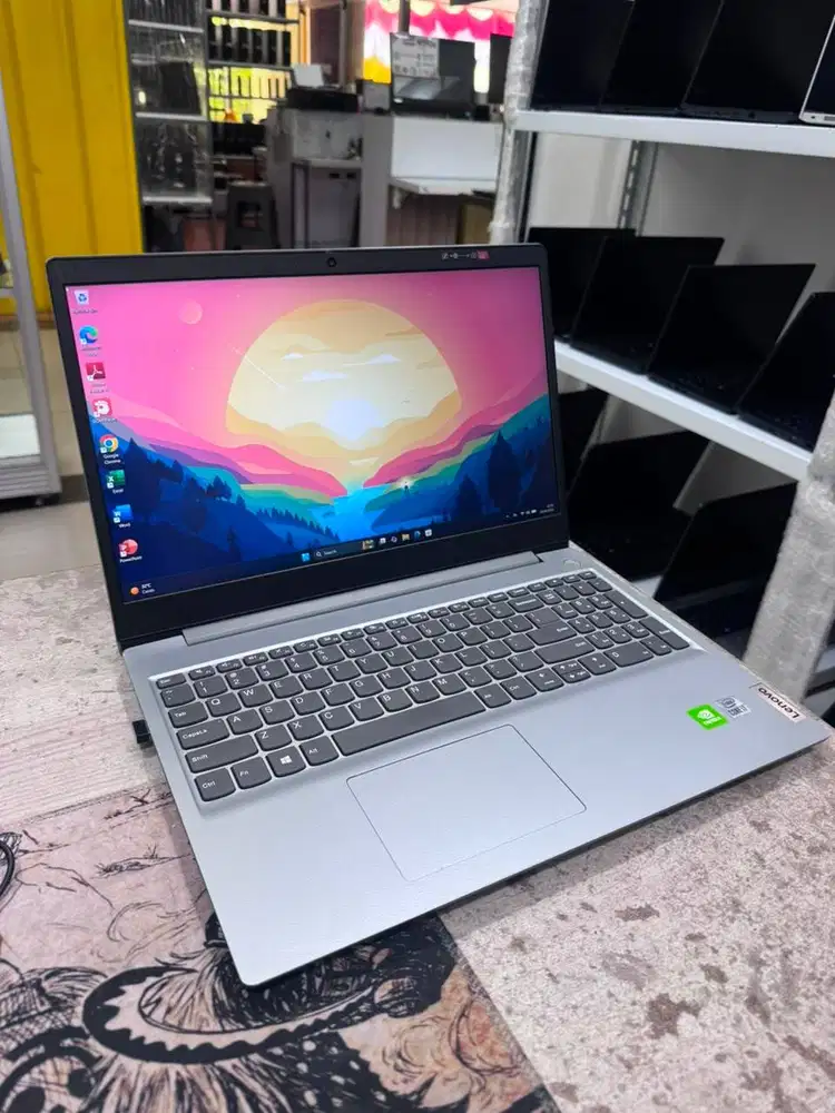 LENOVO IDEAPAD 3 15 INCHI CORE I7 GEN 10 16/512 DUAL VGA NVIDIA MX 330