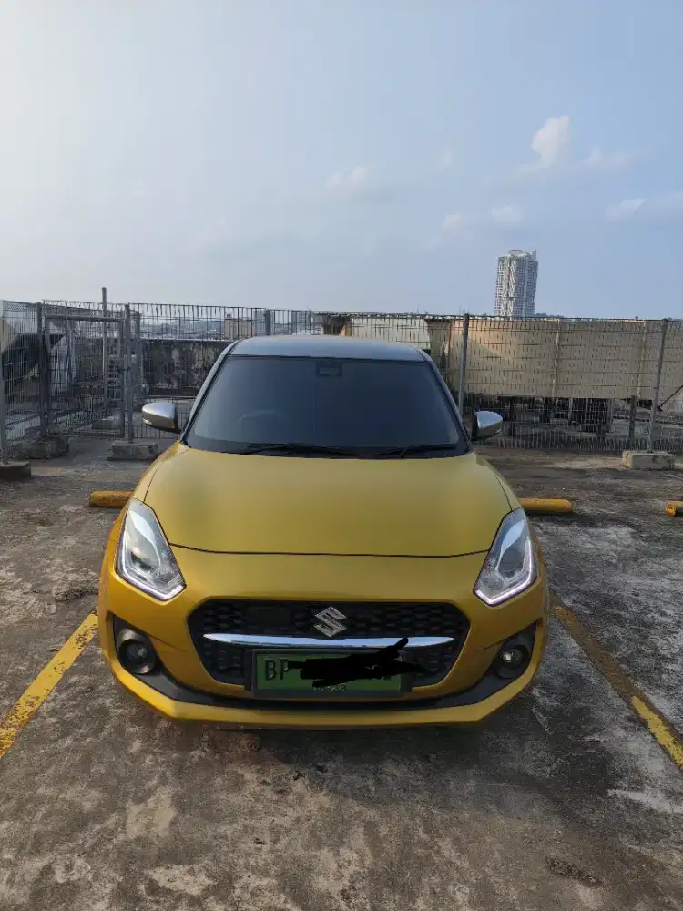 2023 Suzuki Swift Hybrid AT