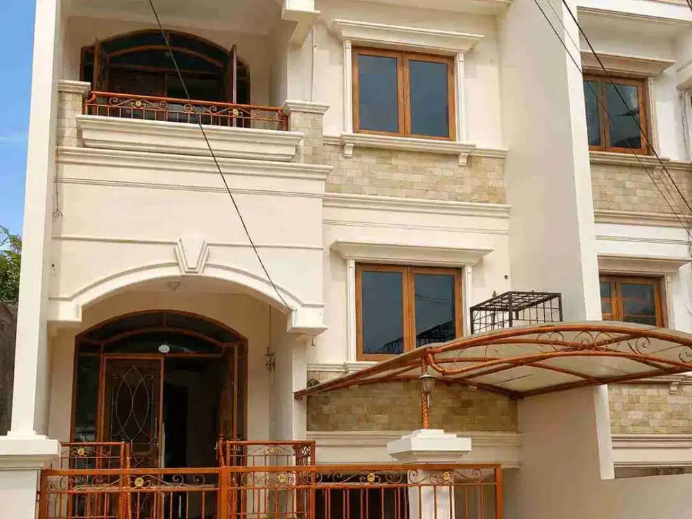 Rumah Dijual  Duri Kepa Jakarta Barat, Siap Huni Lebar 6