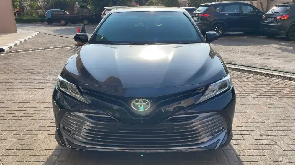 Totota Camry v 2021