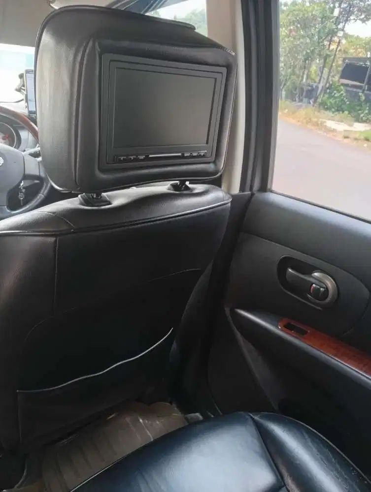 Nissan Grand livina 2012 Bensin