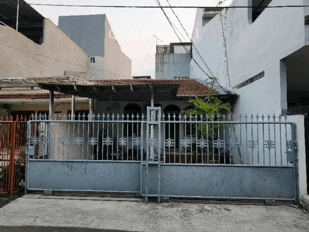 Rumah Tua Dalam Komplek Dekat MKG Di Kelapa Gading Jakut S9662