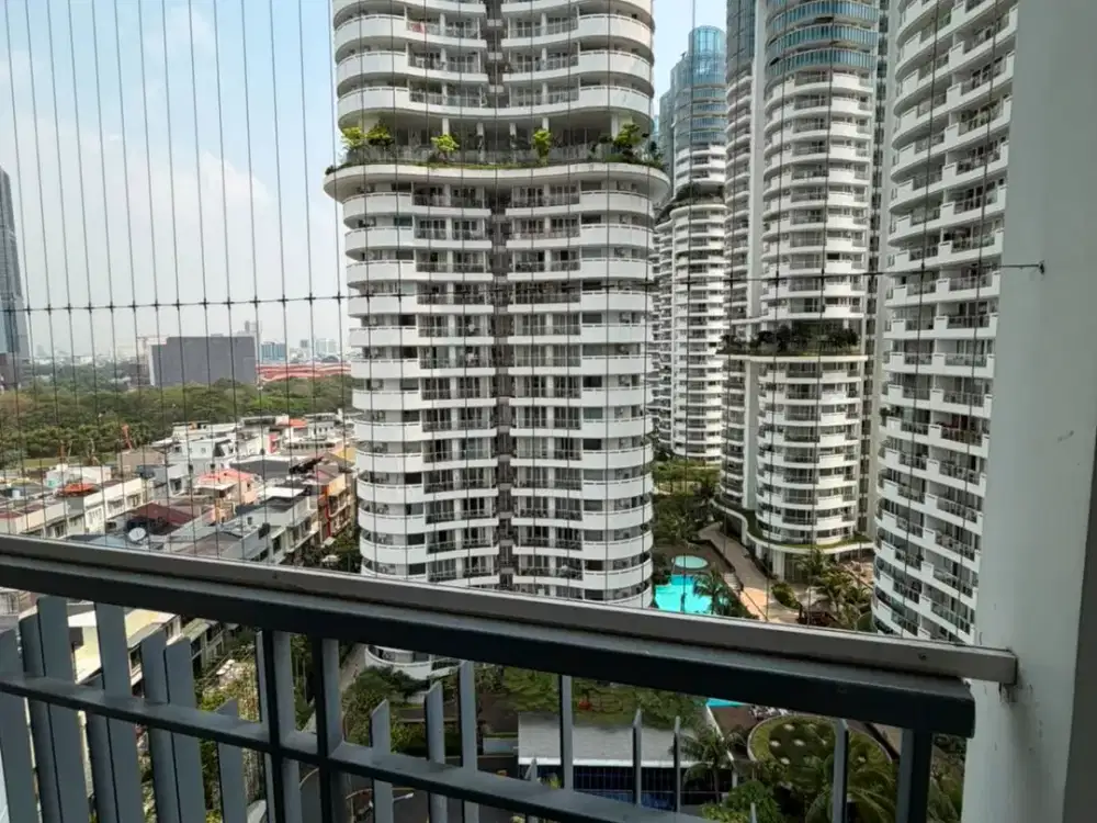 DIJUAL CEPAT APARTEMEN THE MANSION JASMINE TOWER CAPILANO UNIT GANDENG LUAS 132 4BR - JAKARTA PUSAT