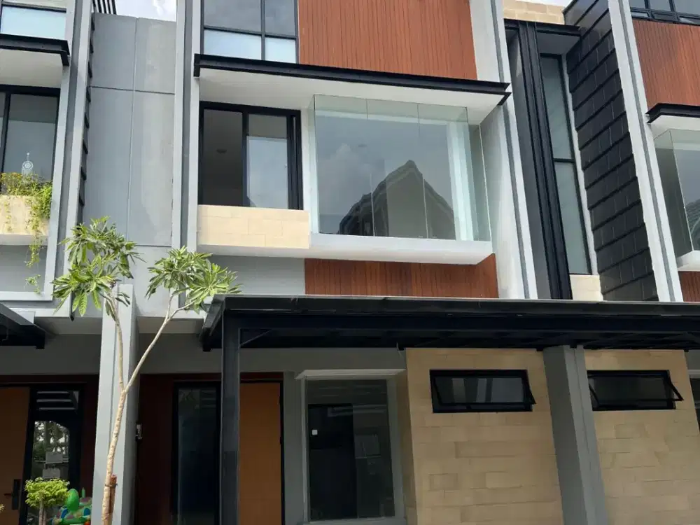Dijual Rumah 3 Lantai di Bali Resort Tangerang , Sepatan ~ Mauk