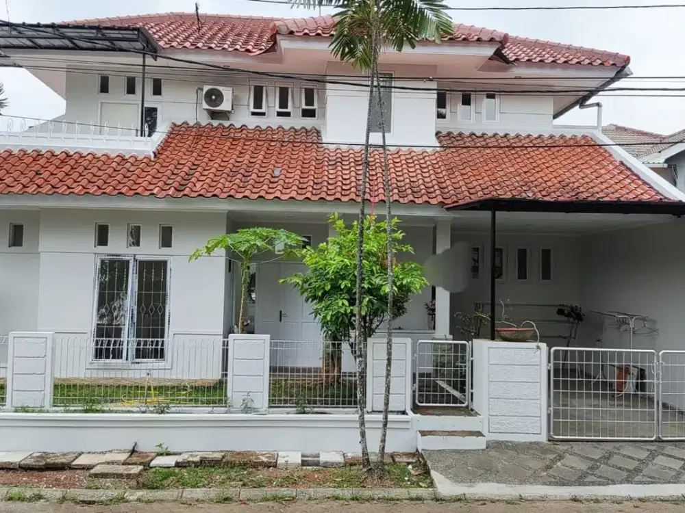 DIJUAL RUMAH 2 Lantai, Hook, Rapih di Nusaloka BSD Tangerang Selatan