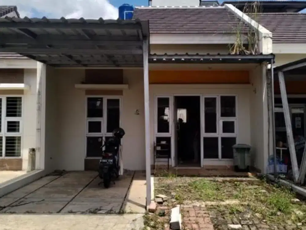 Rumah 2 BR di Serpong Paradise, Tangerang Selatan