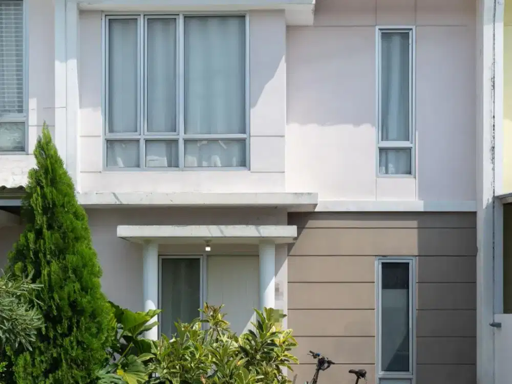 Dijual Rumah Cantik Siap Huni di Sektor 7C Gading Serpong, Tangerang Selatan