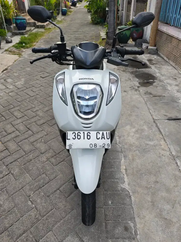 Genio 2019 km 43 rb kondisi sgt bagus samsat kdg cowek