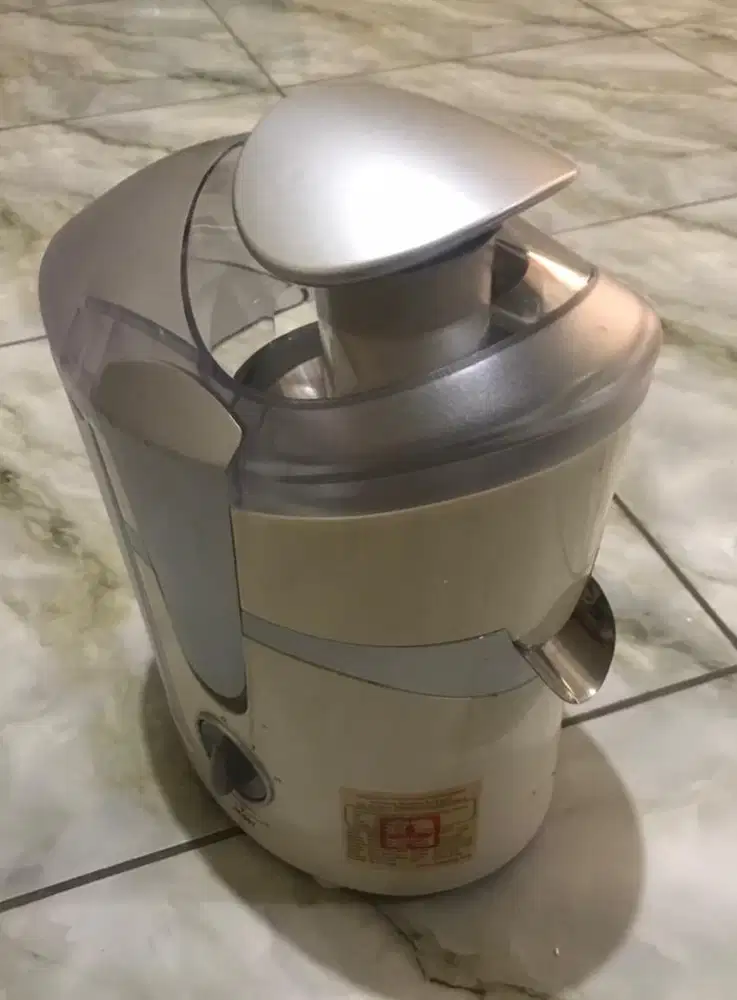 Juicer merek Maspion